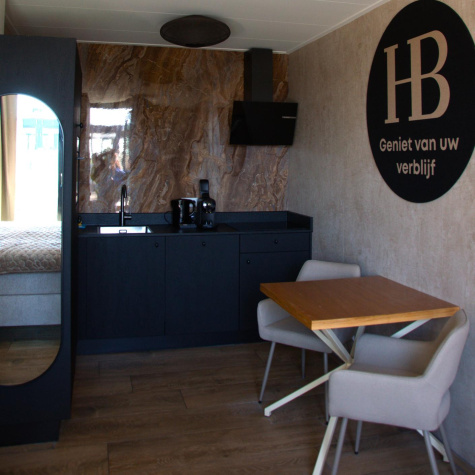 Kom niets tekort in de Studio Kamer van Hotel Biesbosch