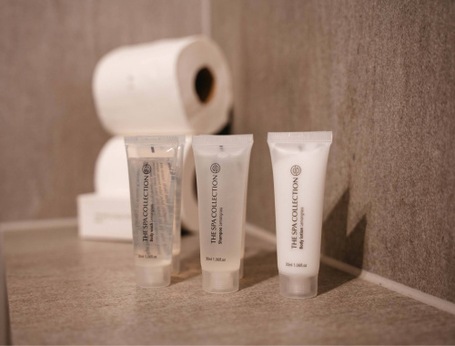 Comfort kamer havenzicht - toiletartikelen | Hotel Biesbosch