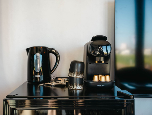 Comfort kamer havenzicht - Koffie en thee | Hotel Biesbosch
