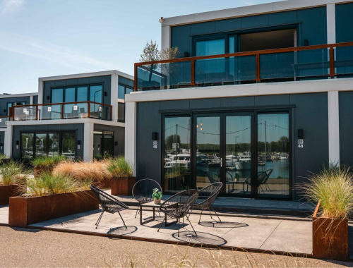 Comfort kamer havenzicht - kamer met terras | Hotel Biesbosch