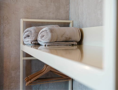 Standaard hotelkamer havenzicht | Hotel Biesbosch