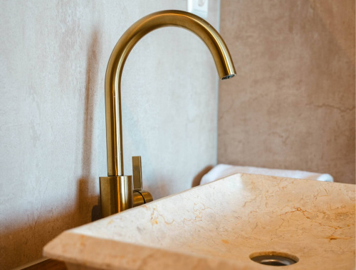 Standaard hotelkamer havenzicht | Hotel Biesbosch