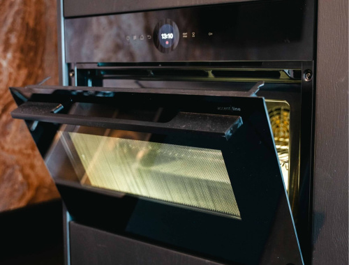Oven in Studio kamer 27m2 | Hotel Biesbosch 