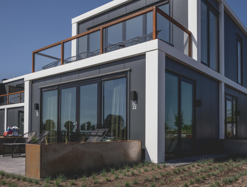 Deluxe Studio buitenzicht | Hotel Biesbosch