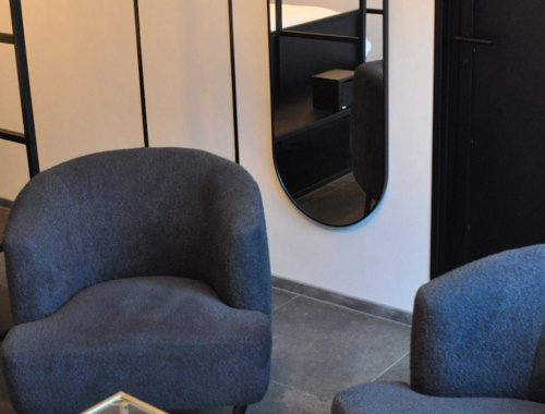 Standaard kamer havenzicht - lounge | Hotel Biesbosch