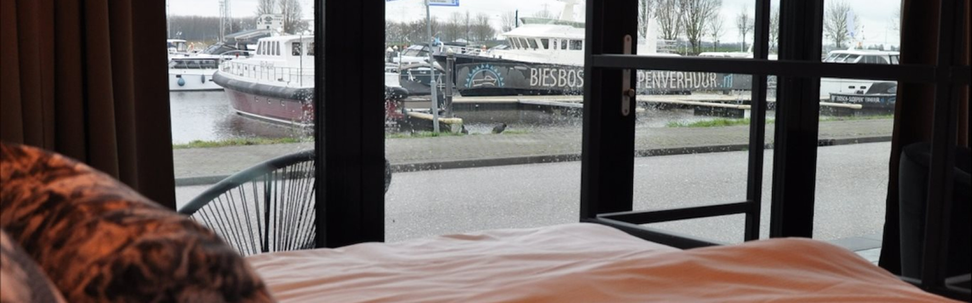 Standaard hotelkamer Havenzicht van Hotel Biesbosch