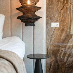 Detail bed Studio Kamer 28m2 | Hotel Biesbosch